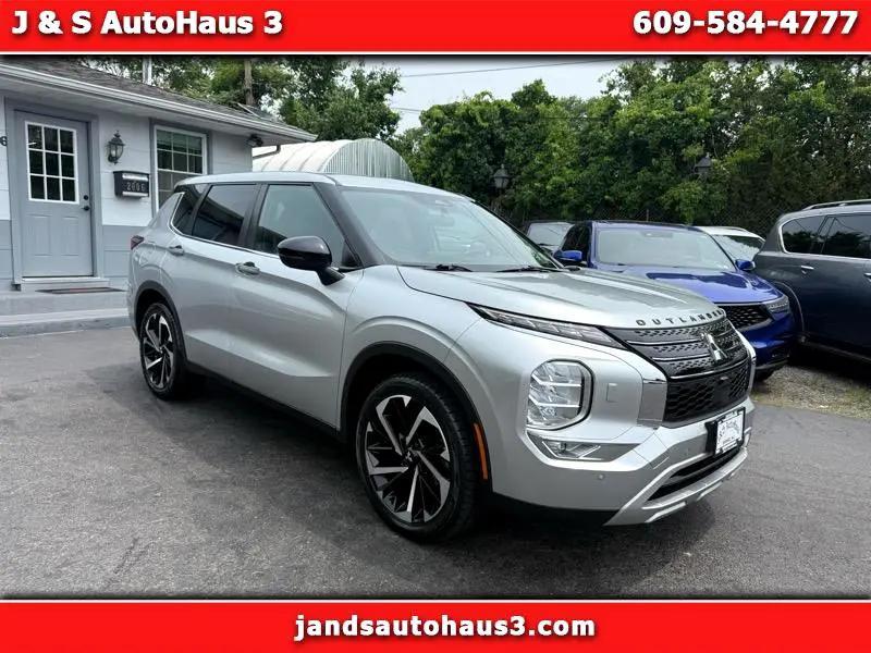 used 2022 Mitsubishi Outlander car, priced at $23,495