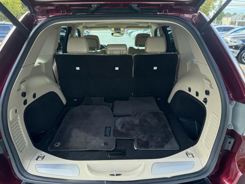 used 2017 Jeep Grand Cherokee car, priced at $14,495