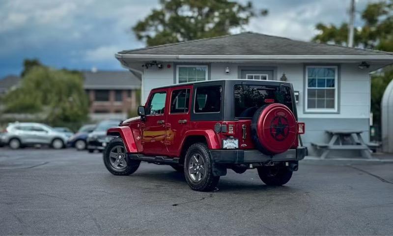 used 2012 Jeep Wrangler Unlimited car, priced at $15,495