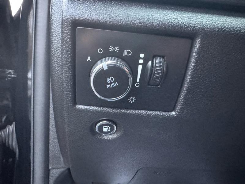 used 2018 Jeep Grand Cherokee car, priced at $12,995