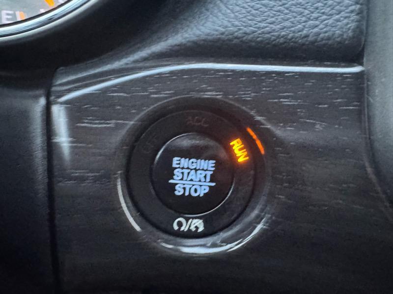 used 2018 Jeep Grand Cherokee car, priced at $12,995