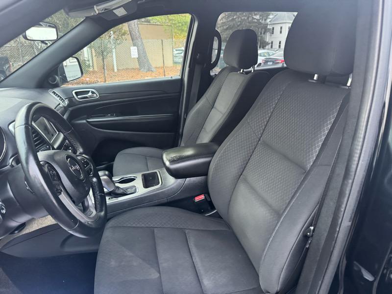 used 2018 Jeep Grand Cherokee car, priced at $12,995