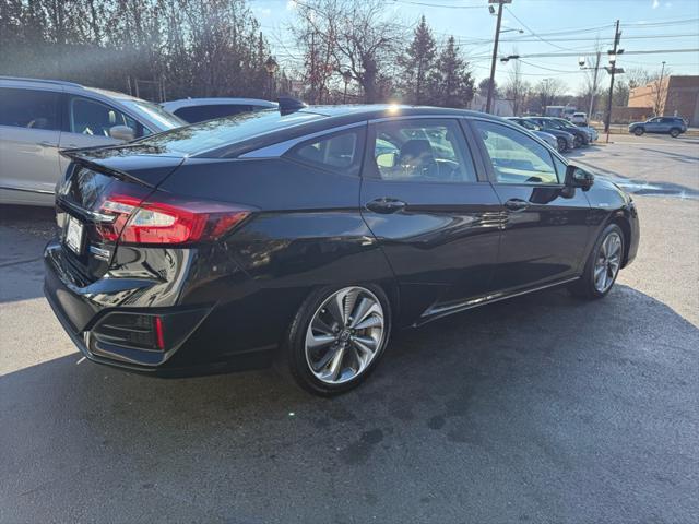 used 2021 Honda Clarity Plug-In Hybrid car, priced at $22,295