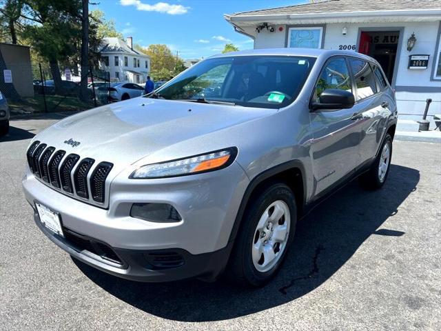 used 2014 Jeep Cherokee car, priced at $10,495