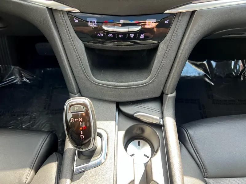 used 2017 Cadillac XT5 car, priced at $20,995