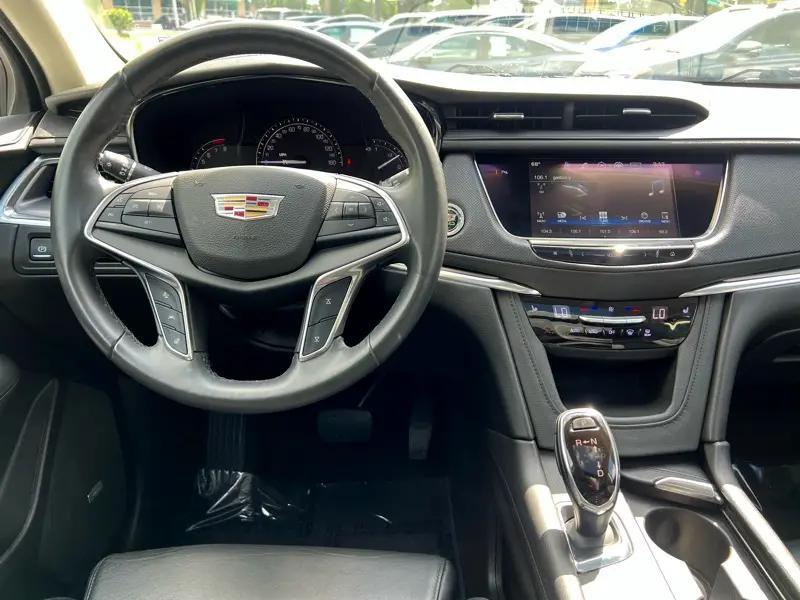 used 2017 Cadillac XT5 car, priced at $20,995