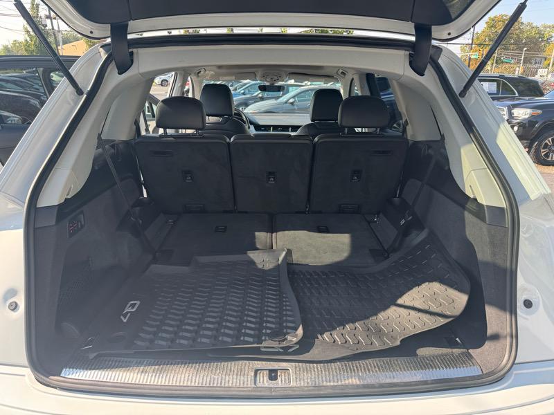 used 2019 Audi Q7 car, priced at $19,995