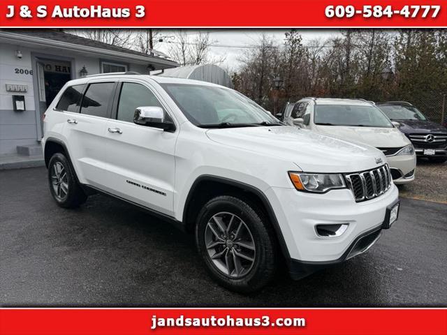 used 2017 Jeep Grand Cherokee car, priced at $17,695