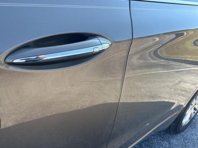 used 2019 Buick Envision car, priced at $16,875