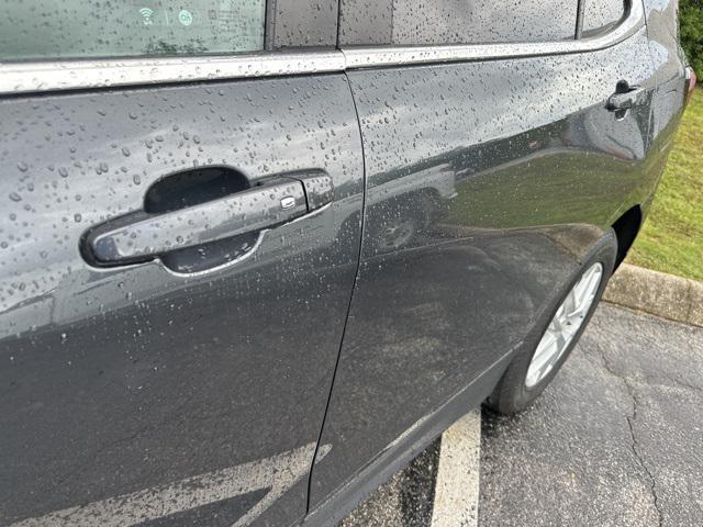 used 2023 Chevrolet Equinox car, priced at $22,045