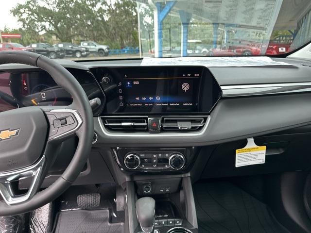 new 2025 Chevrolet TrailBlazer car, priced at $29,315