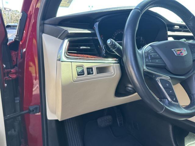 used 2019 Cadillac XT5 car, priced at $23,245
