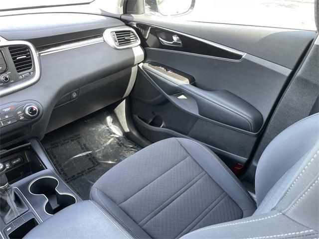 used 2017 Kia Sorento car, priced at $16,440