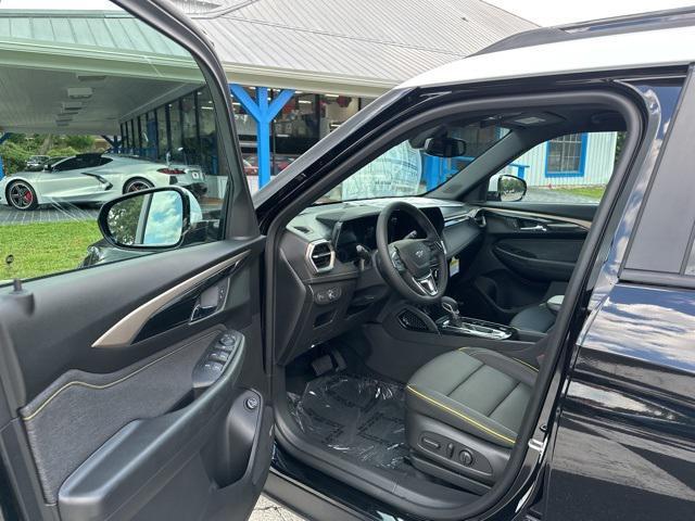 new 2025 Chevrolet TrailBlazer car, priced at $32,180