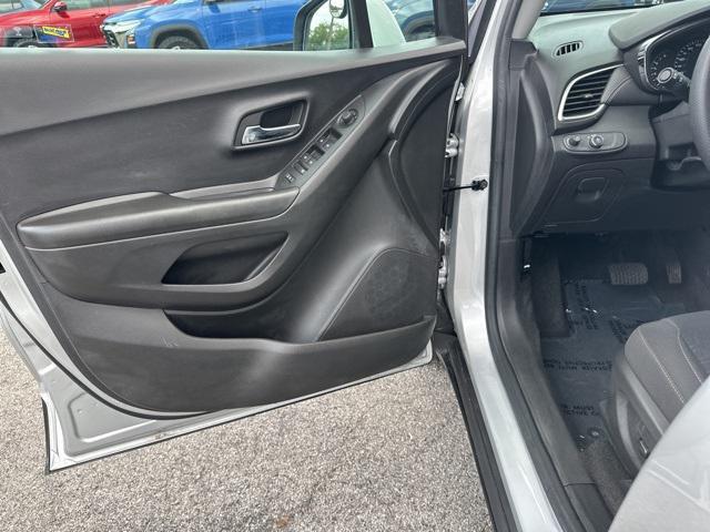 used 2022 Chevrolet Trax car, priced at $17,655