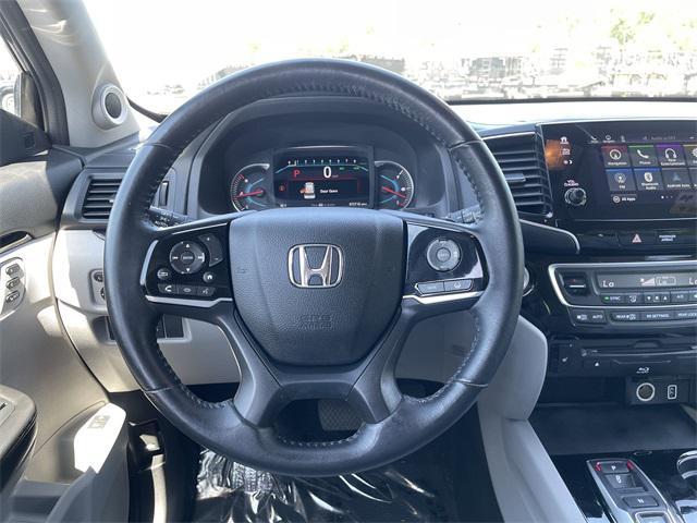 used 2022 Honda Pilot car, priced at $31,880