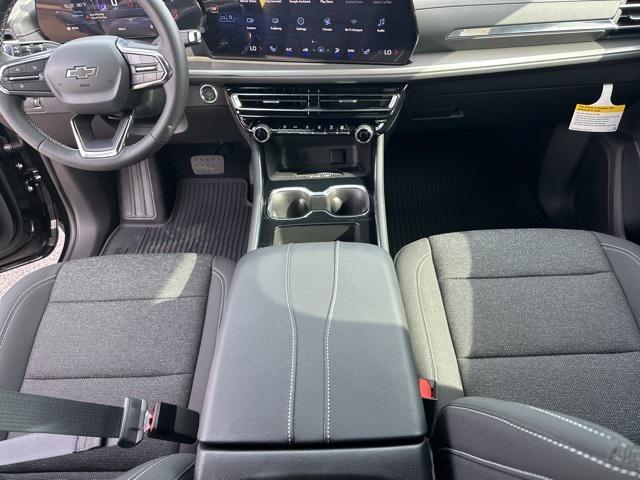 new 2026 Chevrolet Traverse car, priced at $44,668