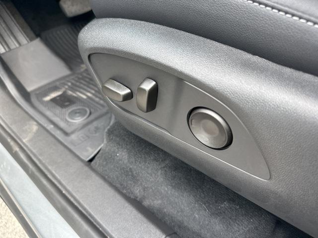 new 2026 Chevrolet Traverse car, priced at $45,477