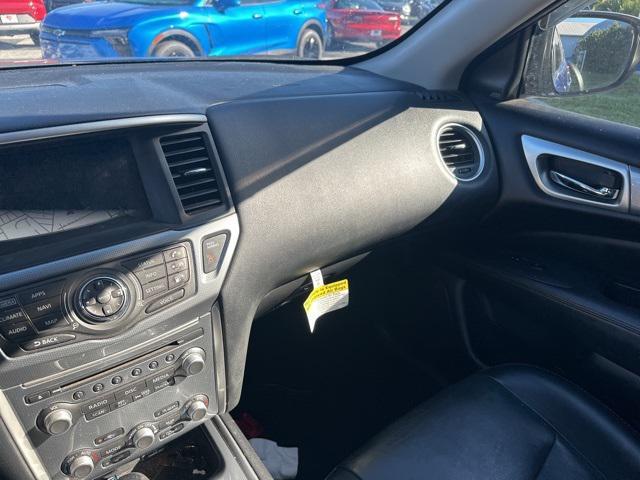 used 2020 Nissan Pathfinder car, priced at $19,875