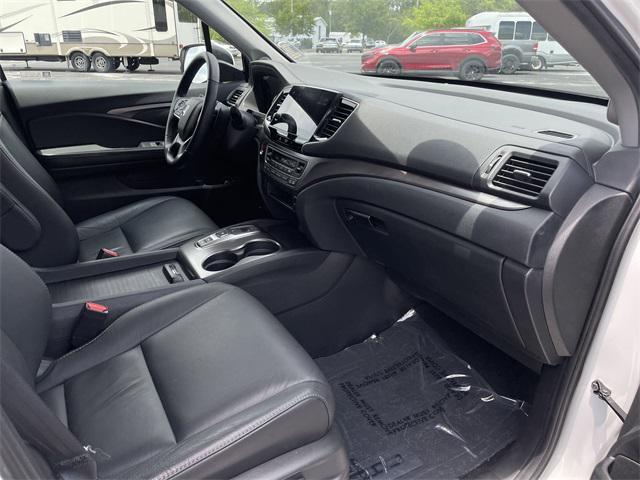 used 2021 Honda Pilot car, priced at $29,880