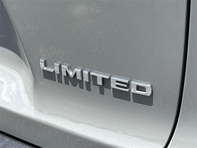 used 2019 Jeep Cherokee car, priced at $17,880