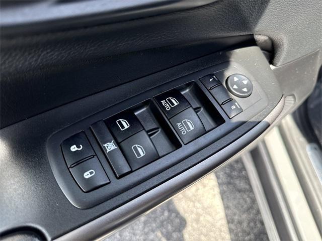 used 2019 Jeep Cherokee car, priced at $17,880