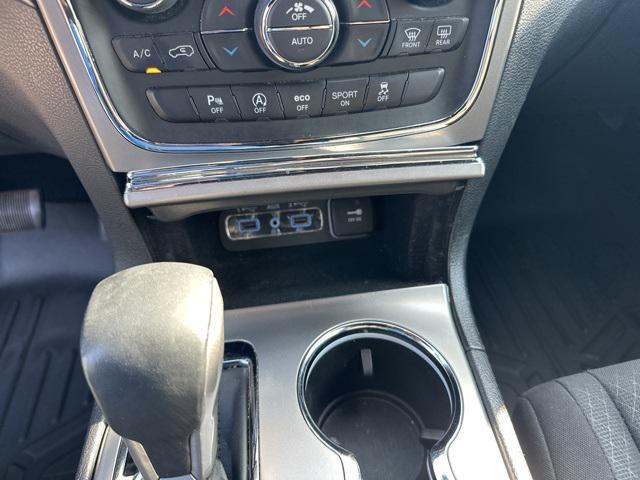 used 2021 Jeep Grand Cherokee car, priced at $22,435
