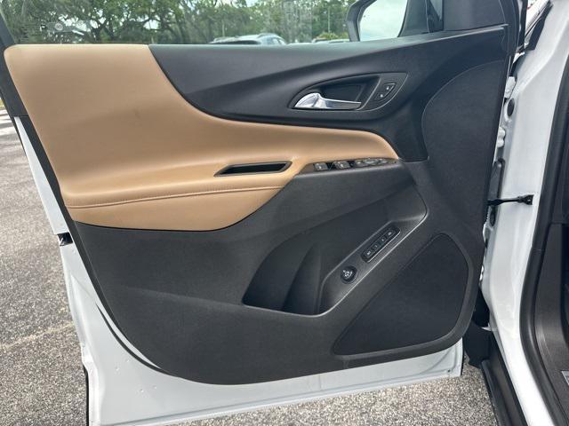used 2024 Chevrolet Equinox car, priced at $29,875