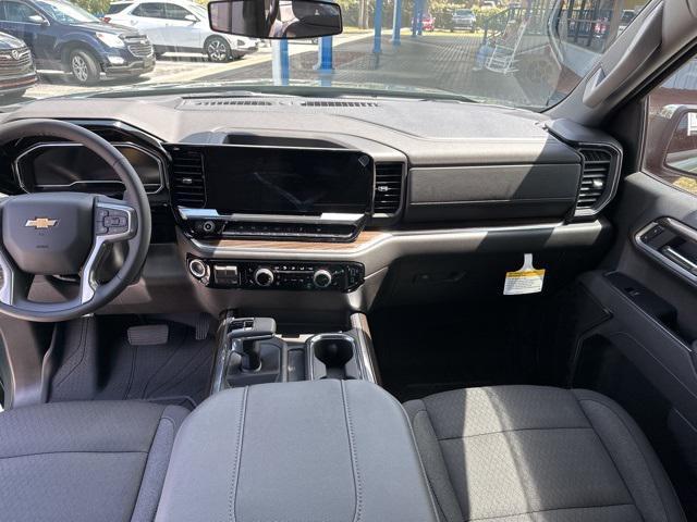 new 2025 Chevrolet Silverado 1500 car, priced at $50,777