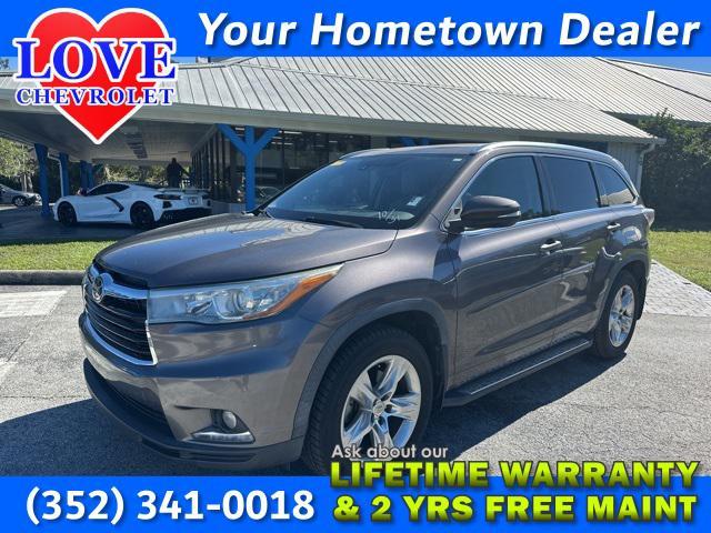 used 2014 Toyota Highlander car, priced at $20,645
