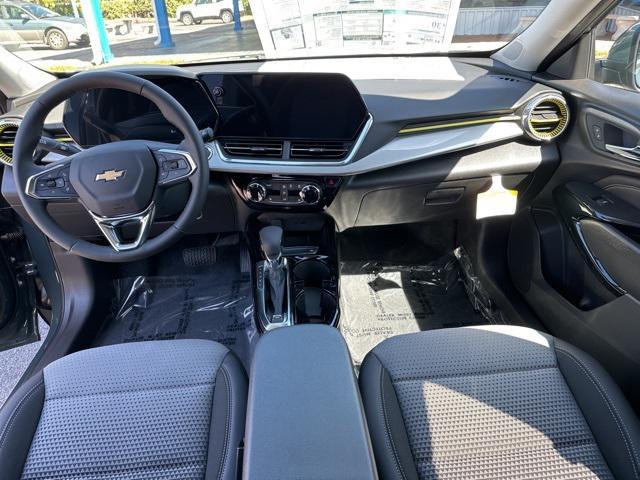 new 2025 Chevrolet Trax car, priced at $25,835