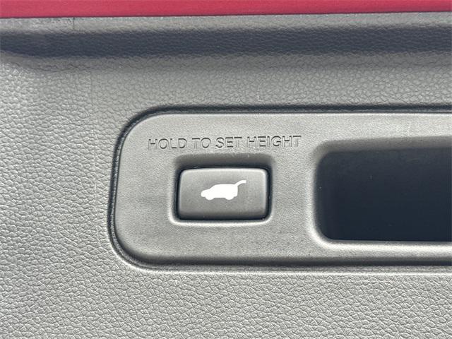 used 2023 Honda Pilot car, priced at $36,880