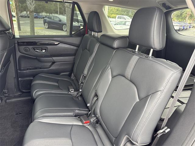 used 2023 Honda Pilot car, priced at $36,880