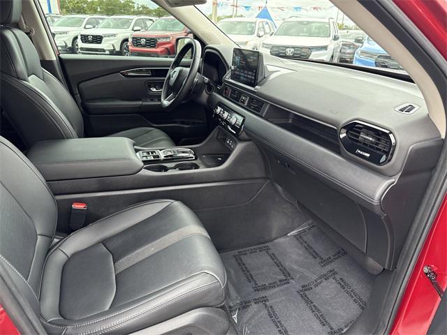 used 2023 Honda Pilot car, priced at $36,880