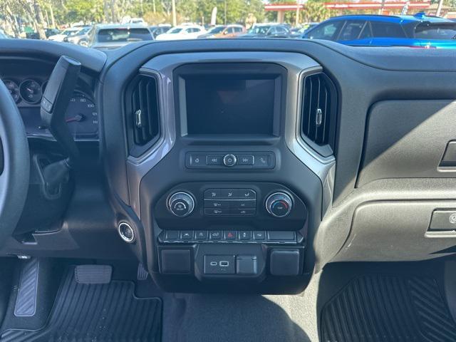 new 2026 Chevrolet Silverado 1500 car, priced at $42,325