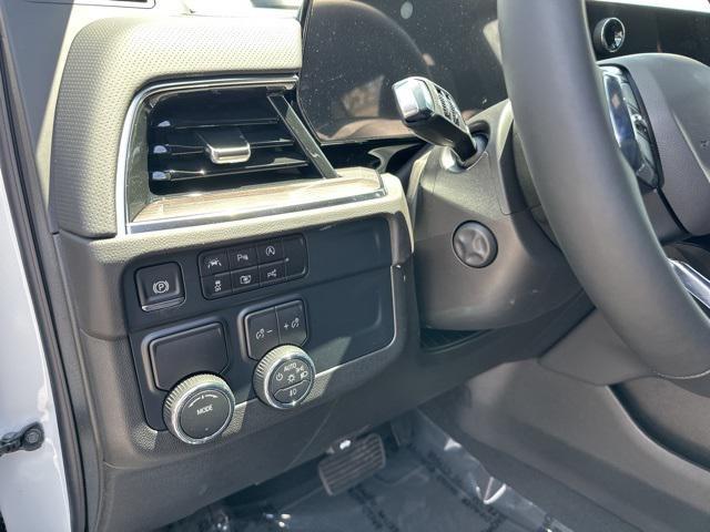 new 2025 Chevrolet Suburban car, priced at $78,350