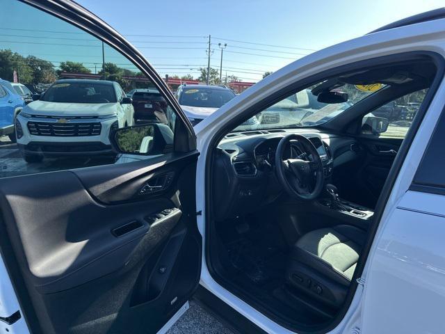 used 2024 Chevrolet Equinox car, priced at $27,905