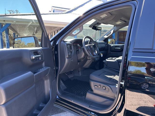 new 2025 Chevrolet Silverado 1500 car, priced at $44,676