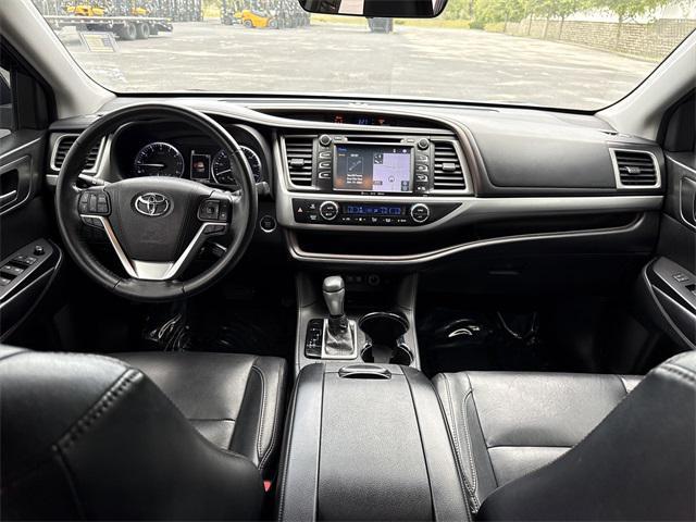 used 2018 Toyota Highlander car, priced at $21,440