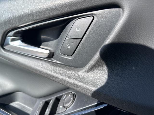 new 2026 Chevrolet Equinox car, priced at $29,868