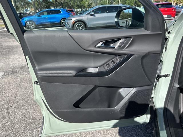 new 2026 Chevrolet Equinox car, priced at $29,868