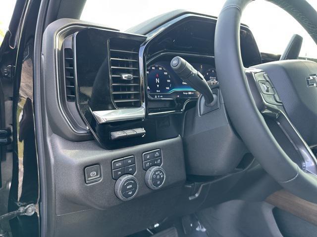new 2025 Chevrolet Silverado 3500 car, priced at $93,020