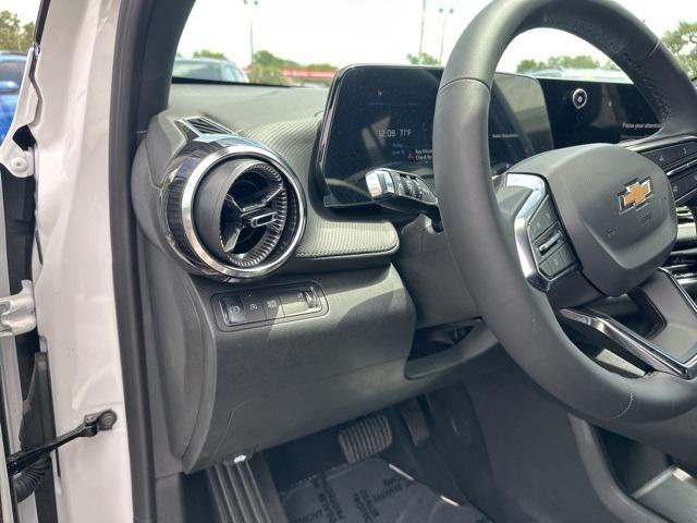 new 2026 Chevrolet Equinox car, priced at $31,394