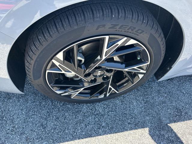 used 2025 Kia K5 car, priced at $27,505