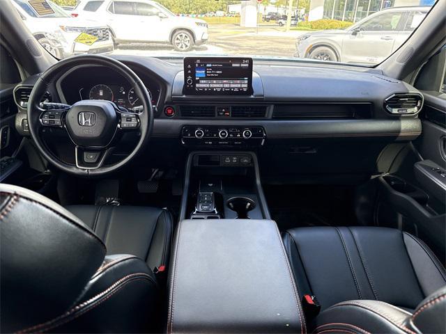 used 2024 Honda Pilot car, priced at $41,440