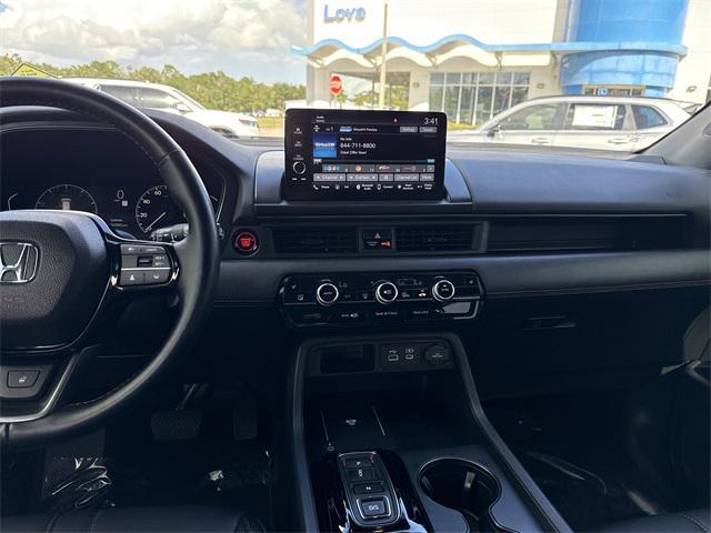 used 2024 Honda Pilot car, priced at $41,440