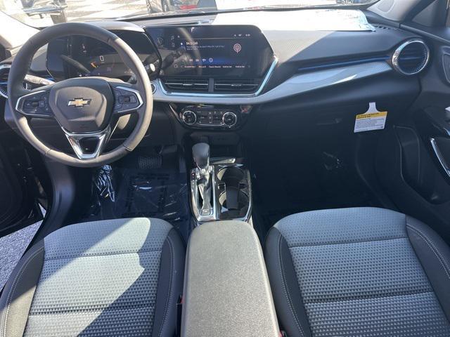 new 2025 Chevrolet Trax car, priced at $24,946