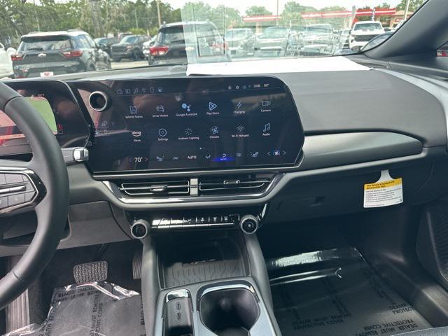 new 2025 Chevrolet Equinox EV car, priced at $44,261