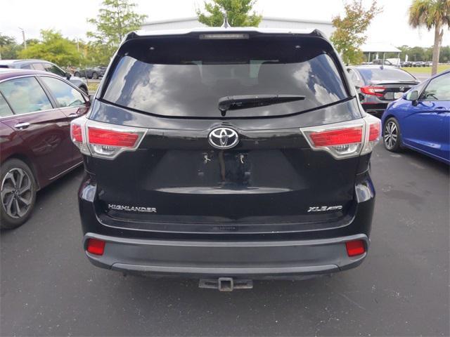 used 2014 Toyota Highlander car, priced at $17,880