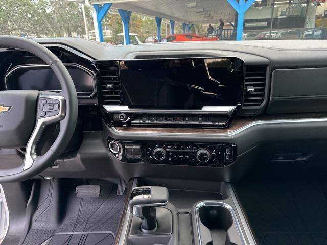 new 2025 Chevrolet Silverado 1500 car, priced at $53,295